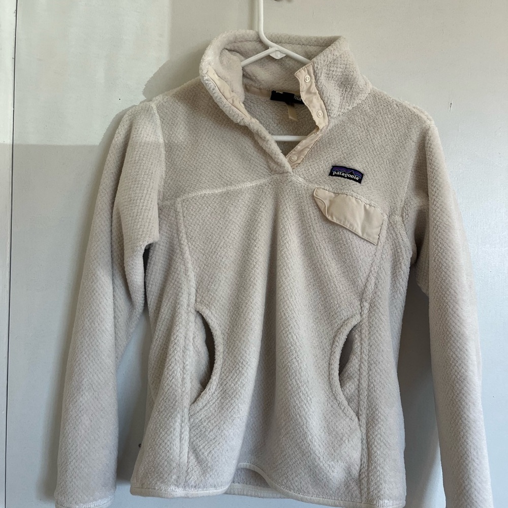 Patagonia Cream Button-Neck Fleece Pullover